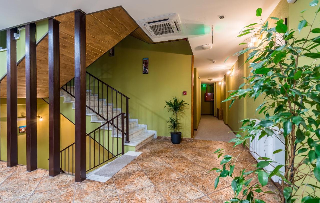 Green Inn Tbilisi ภายนอก รูปภาพ