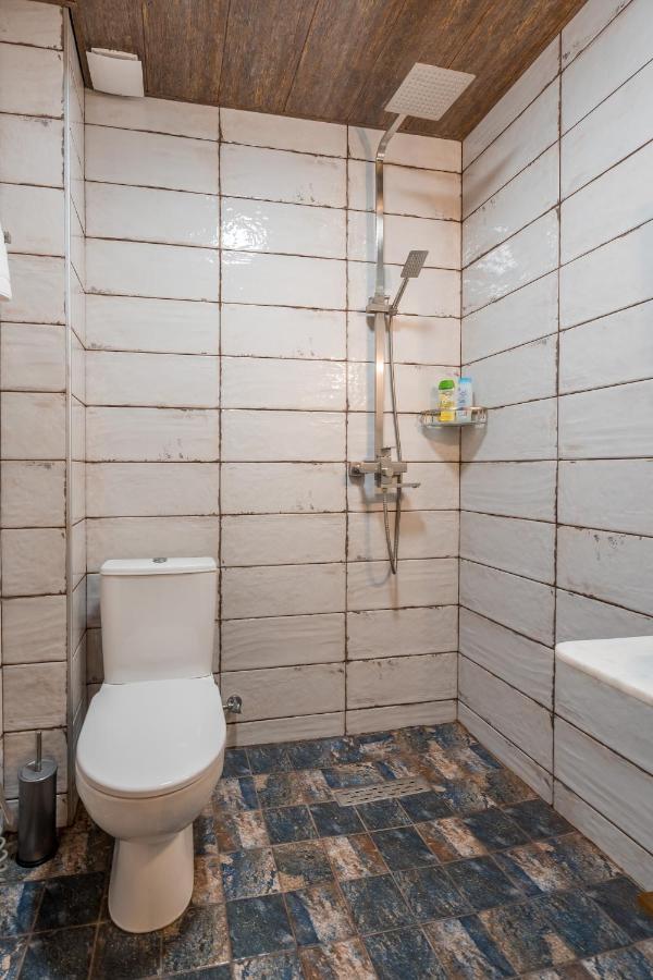 Green Inn Tbilisi ภายนอก รูปภาพ